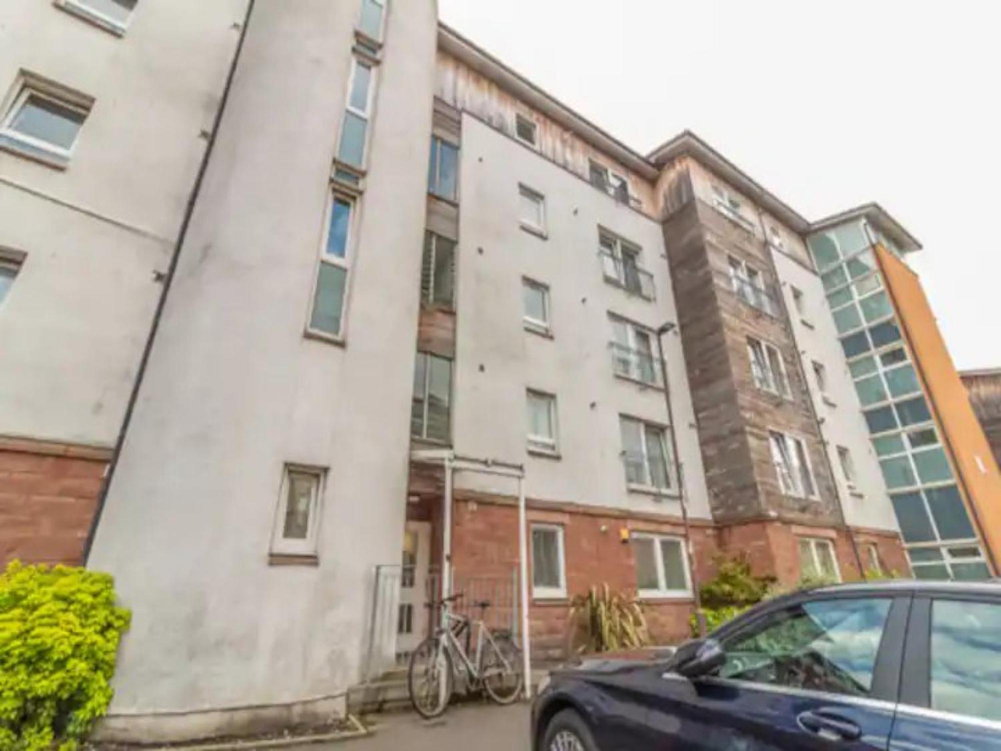 Pass The Keys Lovely 2Bedroom Flat With Balcony Edinburgh Exterior foto